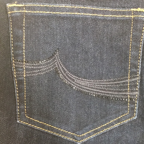 i Jeans by Buffalo Landis Bootcut, Size 29 / 8 - Picture 4 of 7